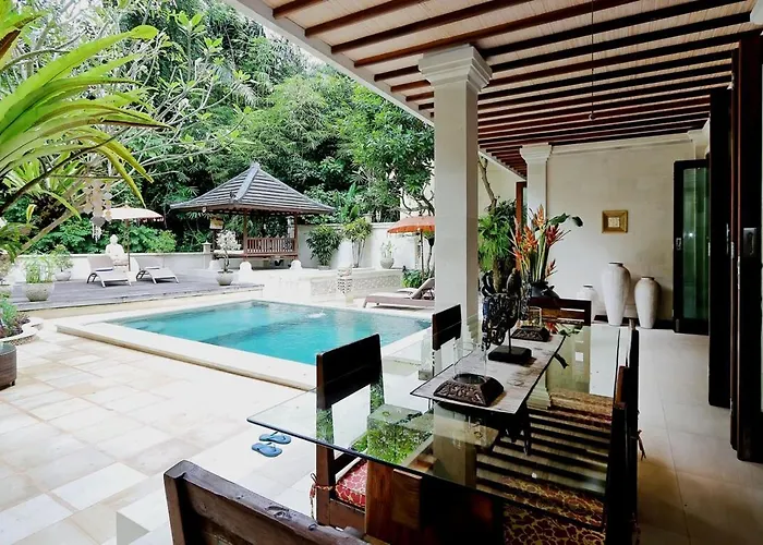 Kamaya Villa *